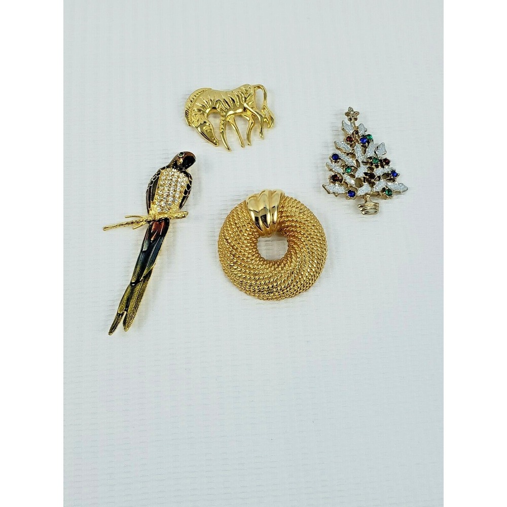Assorted Yellow Gold Tone Fashion Brooches Jewerly Animal Christmas Tree Bird